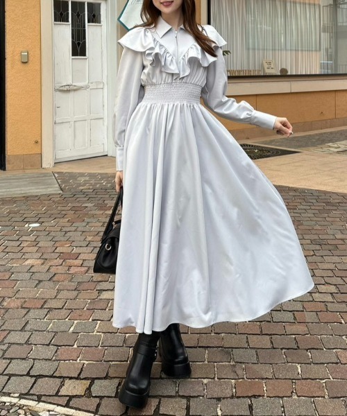 rienda(リエンダ)の「フロントジップフリルシャツワンピース 冬服 春服(シャツワンピース・レディース・ライトブルー/ホワイト/ブラック・MEDIUM/SMALL)」の3枚目の写真