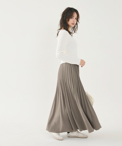coca(coca)(コカ)の「カットカルゼプリーツスカート(スカート・レディース・グレイッシュベージュ/ブラック・LONG/SHORT)」の12枚目の写真