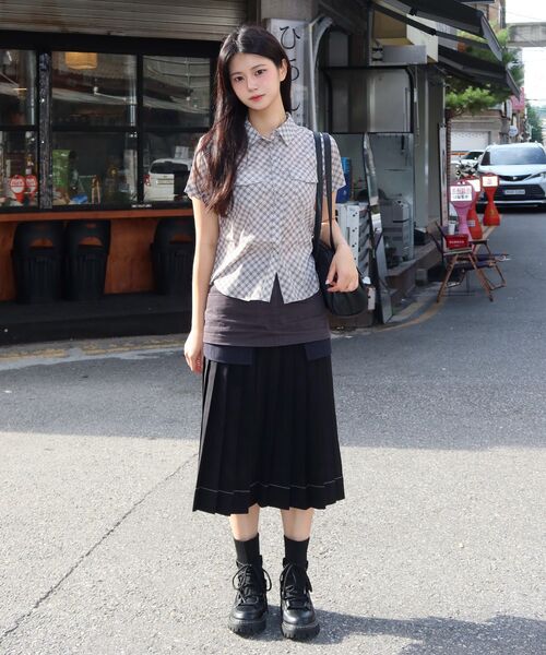 SEQUENZ(シークエンズ)の「※WEB限定 / ダブルポケット / レディースコンパクトチェックシャツ/ sqnz double pocket compact check shirts(シャツ/ブラウス・レディース・アイボリー/ライトブルー/ベージュ・SMALL/MEDIUM)」の10枚目の写真