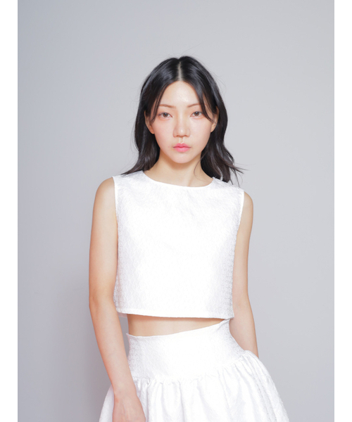 BOMNAL BOUTIQUE(ボムナルブティック)の「クローバースリーブレス_ホワイト(その他トップス・レディース・その他・SMALL/MEDIUM)」の1枚目の写真