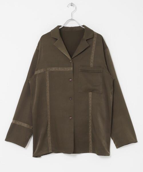 KBF（ケイビーエフ）の「ルーズサテンシャツ（シャツ/ブラウス・レディース・ベージュ/グリーン系その他・ONE）」の5枚目の写真