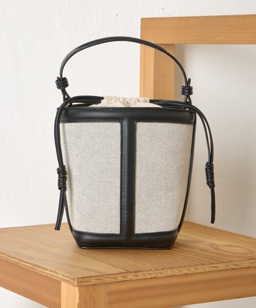 Jena espace merveilleux(ジェナ エスパスメルヴェイユ)の「エルガリーハンドバッグ(トートバッグ・レディース・ブラック/ブラウン・FREE)」の4枚目の写真