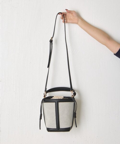 Jena espace merveilleux(ジェナ エスパスメルヴェイユ)の「エルガリーハンドバッグ(トートバッグ・レディース・ブラック/ブラウン・FREE)」の11枚目の写真