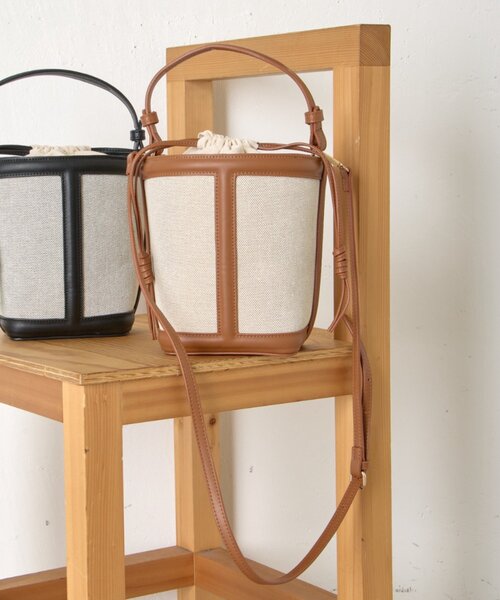 Jena espace merveilleux(ジェナ エスパスメルヴェイユ)の「エルガリーハンドバッグ(トートバッグ・レディース・ブラック/ブラウン・FREE)」の18枚目の写真