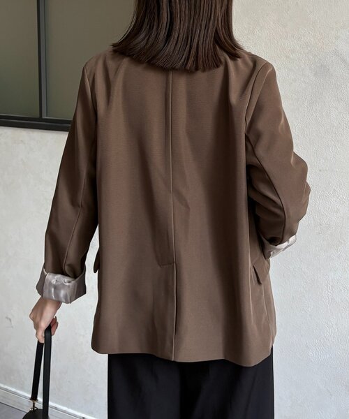 Thevon（ゼボン）の「裏配色テーラードジャケット（テーラードジャケット・レディース・ベージュ/ブラウン/ブラック・FREE）」の8枚目の写真