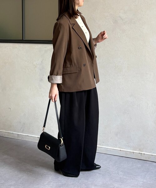 Thevon（ゼボン）の「裏配色テーラードジャケット（テーラードジャケット・レディース・ベージュ/ブラウン/ブラック・FREE）」の10枚目の写真