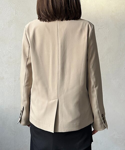 Thevon（ゼボン）の「裏配色テーラードジャケット（テーラードジャケット・レディース・ベージュ/ブラウン/ブラック・FREE）」の16枚目の写真