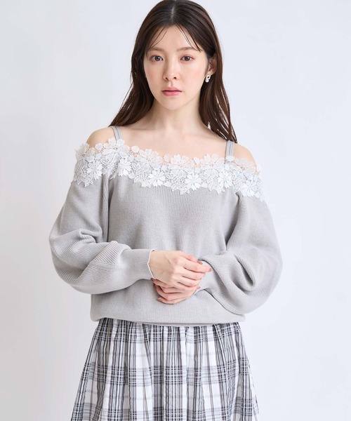 NOELA(ノエラ)の「オフショルレーストリムニット(ニット/セーター・レディース・グレー/オフホワイト/ピンク・フリー)」の3枚目の写真