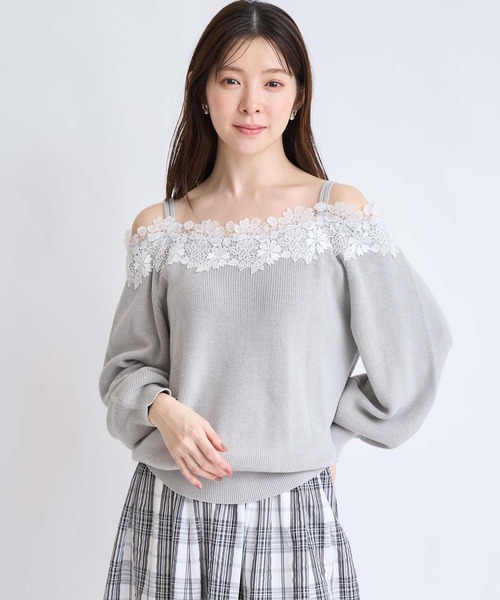 NOELA(ノエラ)の「オフショルレーストリムニット(ニット/セーター・レディース・グレー/オフホワイト/ピンク・フリー)」の13枚目の写真