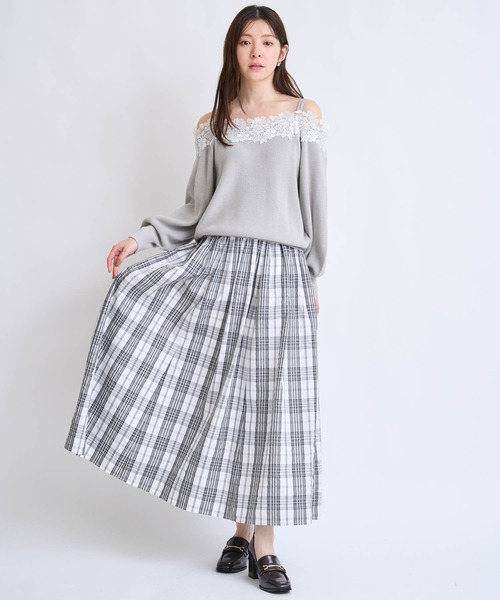 NOELA(ノエラ)の「オフショルレーストリムニット(ニット/セーター・レディース・グレー/オフホワイト/ピンク・フリー)」の16枚目の写真