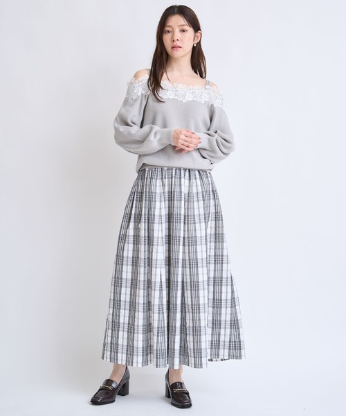 NOELA(ノエラ)の「オフショルレーストリムニット(ニット/セーター・レディース・グレー/オフホワイト/ピンク・フリー)」の17枚目の写真