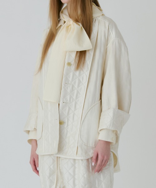 LE CIEL BLEU（ルシェルブルー）の「シャイニーキルテッドシャツジャケット / Shiny Quilted Shirt Jacket（シャツ/ブラウス・レディース・ネイビー/ホワイト・36）」の6枚目の写真