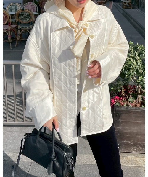 LE CIEL BLEU（ルシェルブルー）の「シャイニーキルテッドシャツジャケット / Shiny Quilted Shirt Jacket（シャツ/ブラウス・レディース・ネイビー/ホワイト・36）」の22枚目の写真