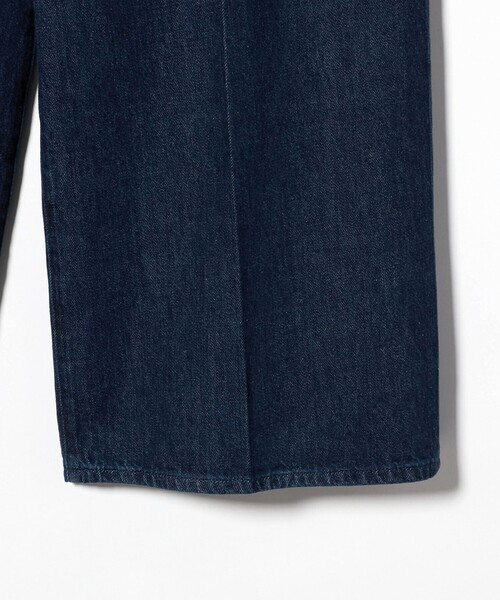 UNITED ARROWS（ユナイテッドアローズ）の「デニム タック ワイドパンツ（デニムパンツ・レディース・ネイビー・36/34/38）」の8枚目の写真