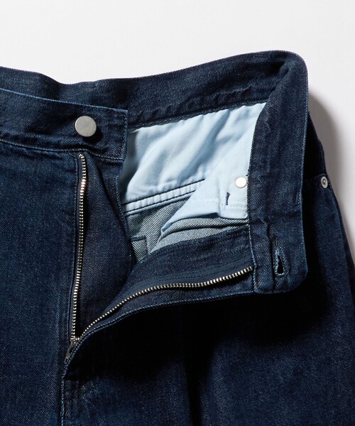 UNITED ARROWS(ユナイテッドアローズ)の「デニム タック ワイドパンツ(デニムパンツ・レディース・ネイビー・36/34/38)」の17枚目の写真