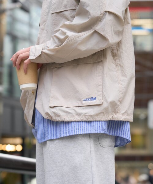 Franklin Climbing（フランクリンクライミング）の「【Franklin Climbing】撥水/ユニセックス/シティアクティブBDUシャツジャケット（ナイロンジャケット・メンズ・ブラック/ベージュ・LARGE/MEDIUM）」の3枚目の写真