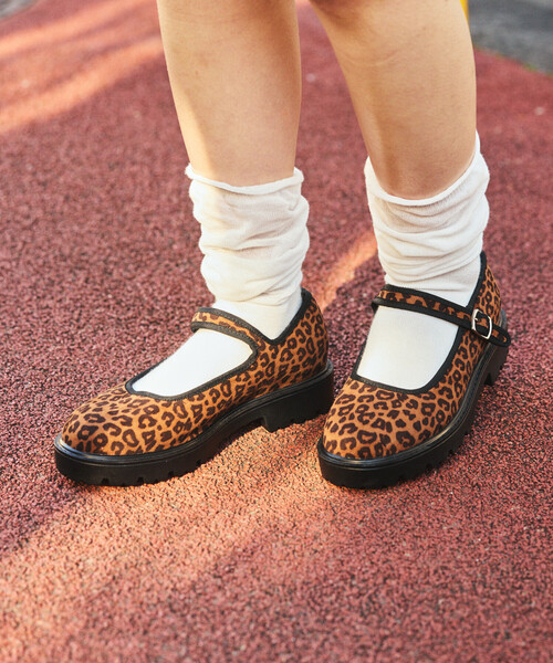 FREAK'S STORE(フリークスストア)の「晴雨兼用 チャンキー メリージェーン/ストラップ付 フラットシューズ(バレエシューズ・レディース・シルバー/その他/ブラック/レオパード/その他2・36/35/39/38/37)」の5枚目の写真