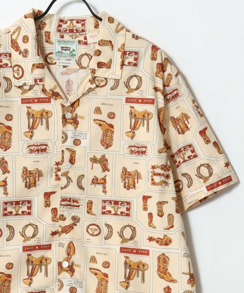 Levi's(リーバイス)の「Levi's/リーバイス SUNSET NO POCKET CAMP SHIRT/オーバーサイズ サンセット キャンプシャツ/総柄 アロハシャツ/オープンカラーシャツ/レディース メンズ(シャツ/ブラウス・メンズ・ホワイト/ブラック系その他/オートミール/ブラック/ベージュ系その他/ホワイト系その他・M/L/XL)」の2枚目の写真