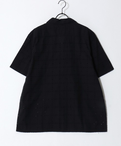 Levi's(リーバイス)の「Levi's/リーバイス SUNSET NO POCKET CAMP SHIRT/オーバーサイズ サンセット キャンプシャツ/総柄 アロハシャツ/オープンカラーシャツ/レディース メンズ(シャツ/ブラウス・メンズ・ホワイト/ブラック系その他/オートミール/ブラック/ベージュ系その他/ホワイト系その他・M/L/XL)」の12枚目の写真