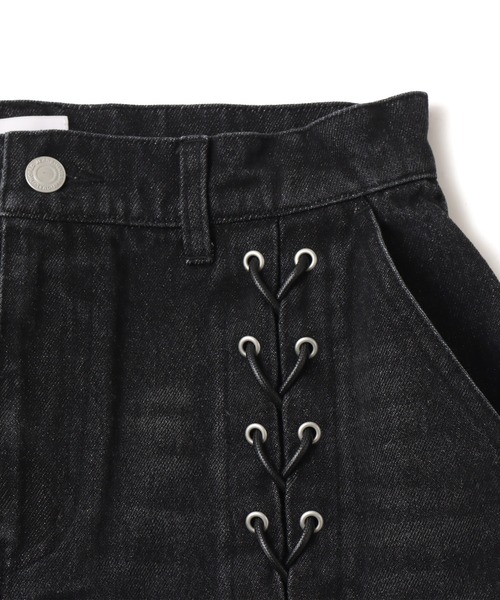 atmos pink(アトモスピンク)の「atmos pink Lace-up Denim Mini Skirt / アトモス ピンク レースアップ デニム ミニ スカート(スカート・レディース・ブルー/ブラック・S/M)」の3枚目の写真