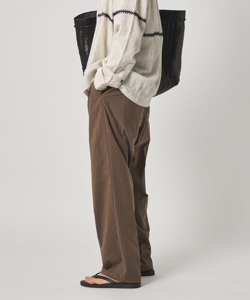 Steven Alan＞ ナイロン オックス アウト ワンプリーツ スラックス