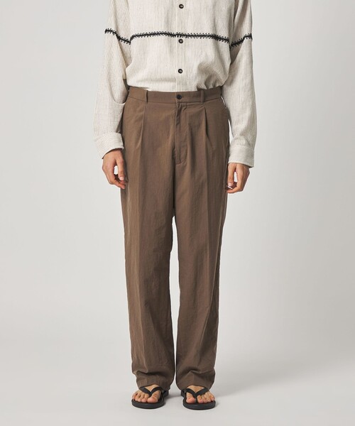 Steven Alan> ナイロン オックス アウト ワンプリーツ スラックス Steven Alan> ナイロン オックス アウト ワンプリーツ スラックス