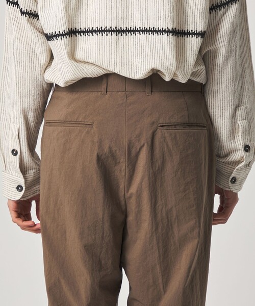 Steven Alan> ナイロン オックス アウト ワンプリーツ スラックス Steven Alan> ナイロン オックス アウト ワンプリーツ スラックス