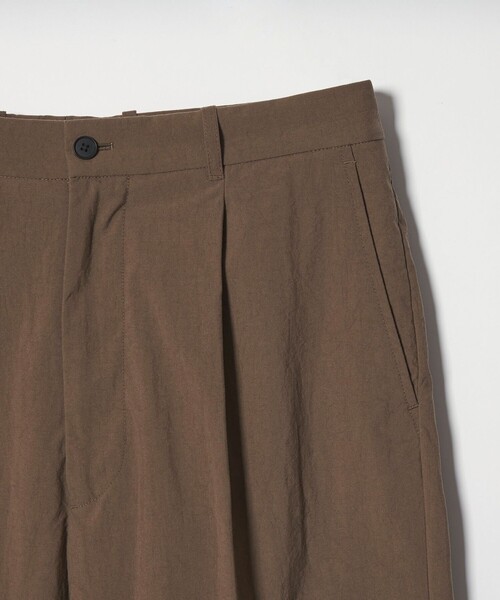 Steven Alan＞ ナイロン オックス アウト ワンプリーツ スラックス