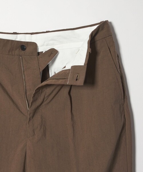 Steven Alan＞ ナイロン オックス アウト ワンプリーツ スラックス