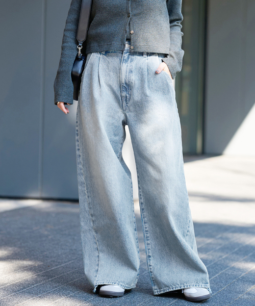 JOURNAL STANDARD（ジャーナルスタンダード）の「《追加》2タックワイドデニムパンツ（デニムパンツ・レディース・サックスブルー/ブルー系その他・36/38）」の21枚目の写真