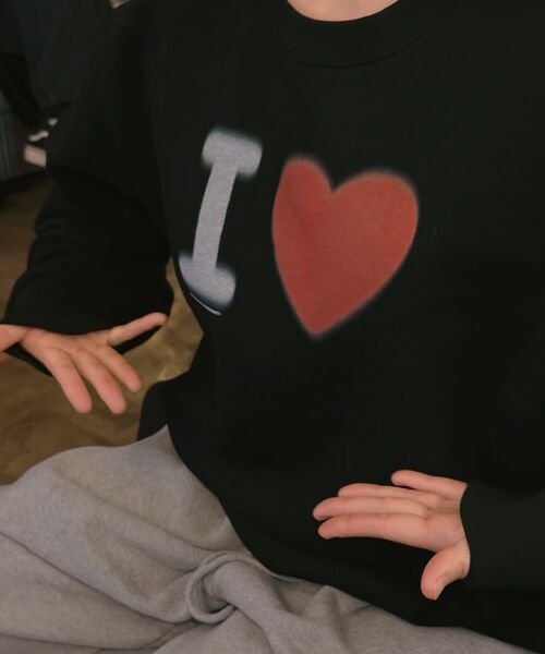 DURTの「I LOVE SWEATSHIRTS (BLACK)(スウェット・レディース・その他・SMALL/MEDIUM/LARGE/X-LARGE)」の3枚目の写真