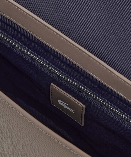 LACOSTE(ラコステ)の「オシアン レザーフラップ ショルダーバッグ(ショルダーバッグ・メンズ・グレー/ブラック・FREE)」の13枚目の写真