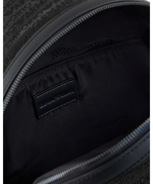 EMPORIO ARMANI（エンポリオアルマーニ）の「【エンポリオ アルマーニ】バックパック ジャカード オールオーバーレタリング（バックパック/リュック・メンズ・ブラック系・FREE）」の5枚目の写真