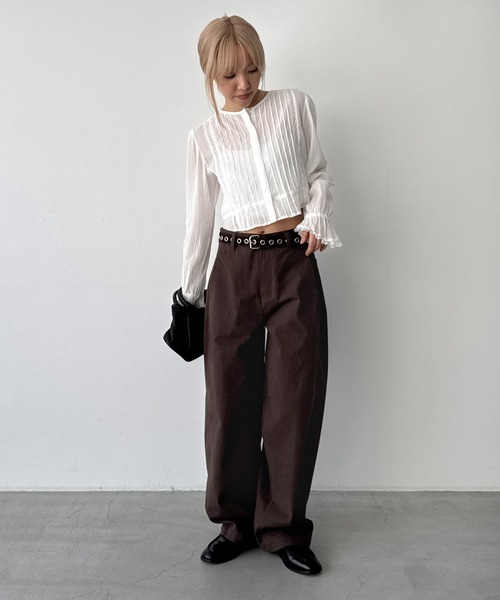 CANAL JEAN(キャナルジーン)の「ARCHIVE STANCE ピンタックブラウス(シャツ/ブラウス・レディース・オフホワイト/ブラック・X-SMALL)」の11枚目の写真
