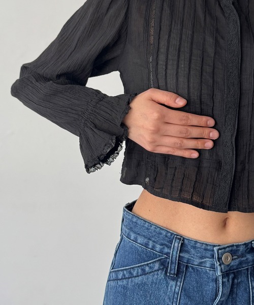 CANAL JEAN(キャナルジーン)の「ARCHIVE STANCE ピンタックブラウス(シャツ/ブラウス・レディース・オフホワイト/ブラック・X-SMALL)」の16枚目の写真