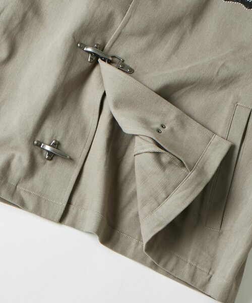 WHO'S WHO gallery（フーズフーギャラリー）の「【UNISEX】Sourcreamファイヤーマンシャツブルゾン（ブルゾン・レディース・ブラック/ライトグレー/カーキ・FREE）」の12枚目の写真