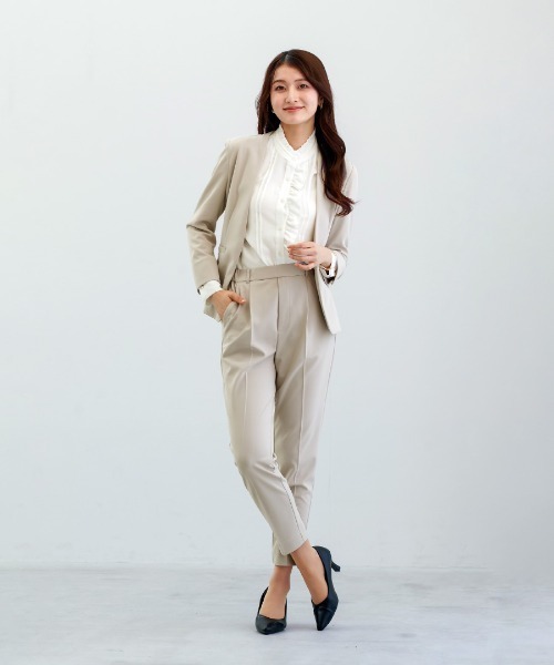 White Collection（ホワイトコレクション）の「【 さりげなく華やぐ 】ソフトピケ・アシメフリルブラウス（シャツ/ブラウス・レディース・オフホワイト/サックスブルー・M）」の5枚目の写真