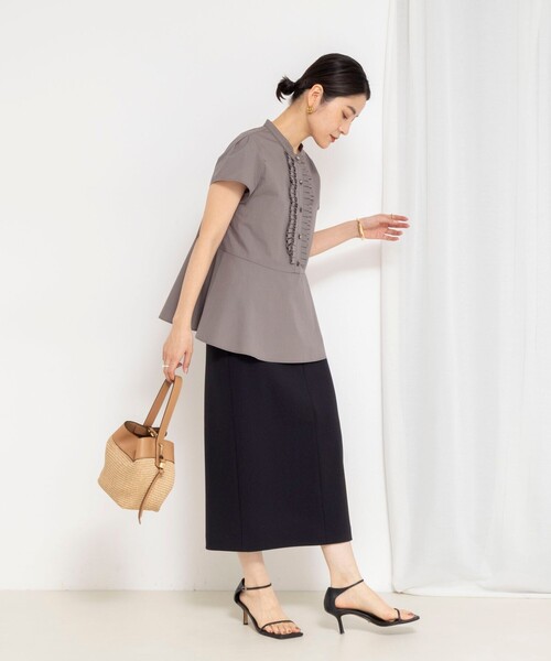 NOLLEY’S(ノーリーズ)の「ウォッシャブル前立プリーツペプラムブラウス(シャツ/ブラウス・レディース・カーキ/ブラック/ホワイト・38)」の10枚目の写真