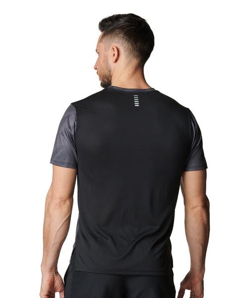 UNDER ARMOUR（アンダーアーマー）の「UAスピードストライド プリント ショートスリーブ Tシャツ（ランニング/メンズ）（Tシャツ/カットソー・メンズ・ブラック・S/2XL/XL/L/M）」の2枚目の写真