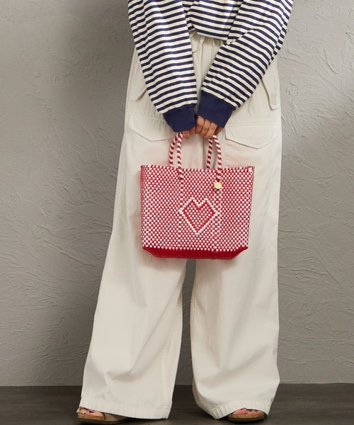 Letra（レトラ）の「[Letra/レトラ] メルカド バッグ(ダブルエキストラスモール)（トートバッグ・レディース・クリーム/ブラック/レッド・XXS）」の11枚目の写真