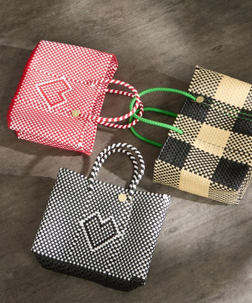 Letra（レトラ）の「[Letra/レトラ] メルカド バッグ(ダブルエキストラスモール)（トートバッグ・レディース・クリーム/ブラック/レッド・XXS）」の20枚目の写真