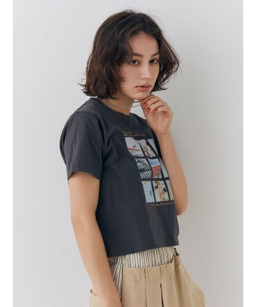 Ungrid（アングリッド）の「フォトプリントコンパクトTee（Tシャツ/カットソー・レディース・オレンジ/ブルー/オフホワイト/チャコールグレー・FREE）」の7枚目の写真