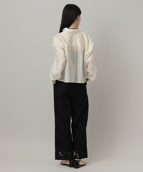 A part by（アパートバイ）の「シアークロップドシャツ（シャツ/ブラウス・レディース・ブルー系その他4/アイボリー/ネイビー・FREE）」の6枚目の写真