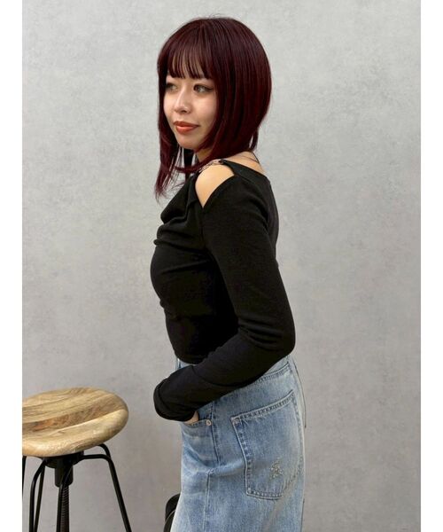 EVRIS(エヴリス)の「チェーンドレープリブトップス 春服(Tシャツ/カットソー・レディース・ホワイト/グリーン/ブラック・FREE)」の6枚目の写真