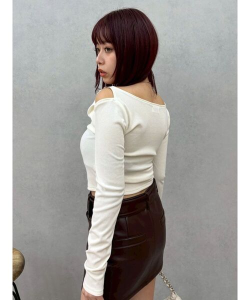 EVRIS(エヴリス)の「チェーンドレープリブトップス 春服(Tシャツ/カットソー・レディース・ホワイト/グリーン/ブラック・FREE)」の13枚目の写真