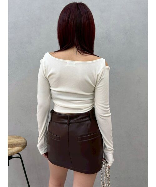 EVRIS(エヴリス)の「チェーンドレープリブトップス 春服(Tシャツ/カットソー・レディース・ホワイト/グリーン/ブラック・FREE)」の14枚目の写真