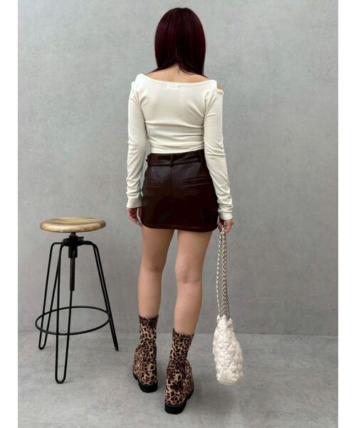 EVRIS(エヴリス)の「チェーンドレープリブトップス 春服(Tシャツ/カットソー・レディース・ホワイト/グリーン/ブラック・FREE)」の15枚目の写真