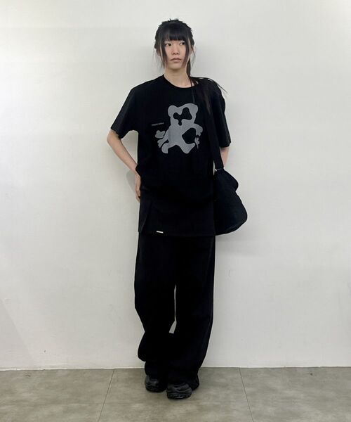 Miseki SEOUL(ミセキソウル)の「Stitch folding cross bag BLACK(メッセンジャーバッグ・レディース・その他・OS)」の3枚目の写真