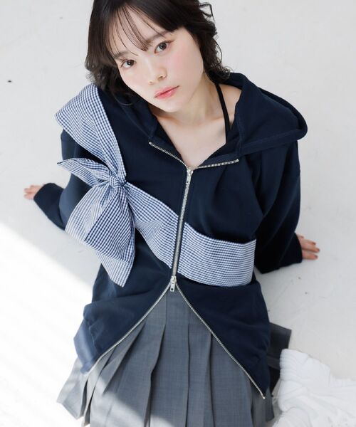 ems excite(エムズエキサイト)の「リボンデザインBIGパーカー(Tシャツ/カットソー・レディース・ダークグレー/ダークブルー・FREE)」の14枚目の写真
