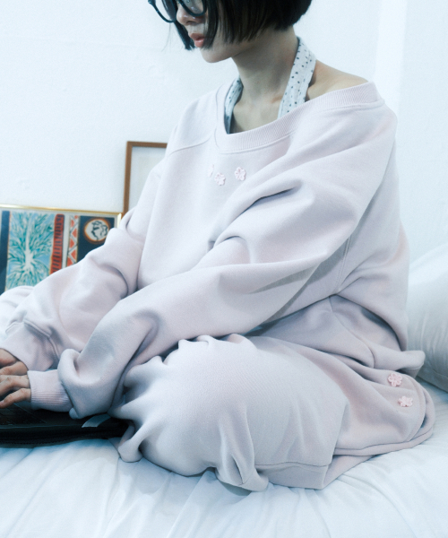 SIWEOL107(シウォル107)の「Crochet Sweat Pants (Baby Pink)(スウェットパンツ・レディース・ベビーピンク・FREE)」の3枚目の写真